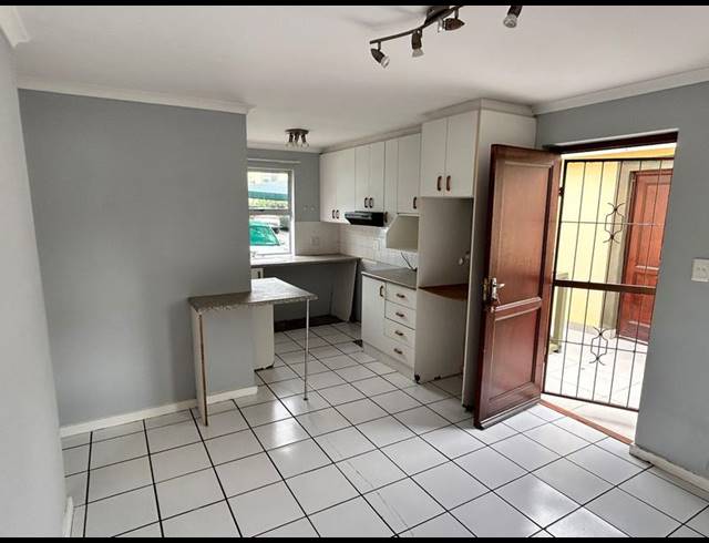 2 BEDROOM PROPERTY TO RENT IN GLENCAIRN